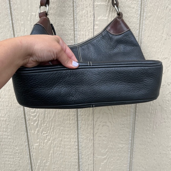 Dooney Bourke Black Pebbled Leather Medium Shoulder Crossbody Bag Brown Trim - Picture 4 of 8